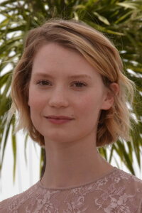 Mia Wasikowska