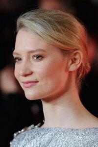 Mia Wasikowska