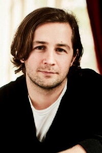 Michael Angarano