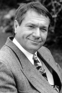 Michael Elphick
