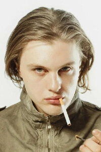 Michael Pitt