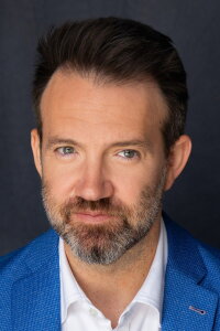 Michael Tennant
