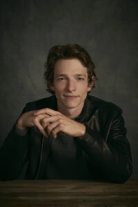 Mike Faist