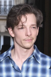 Mike Faist