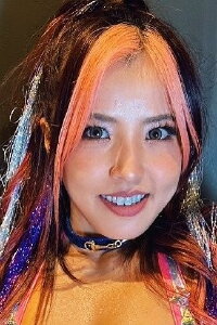 Mina Shirakawa