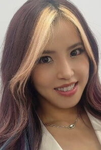 Mina Shirakawa