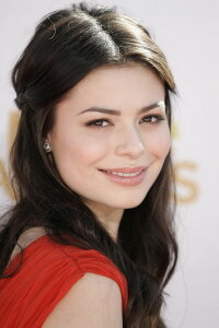 Miranda Cosgrove