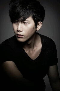 Mo Tzu-yi
