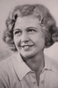 Moira Lynd