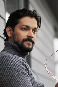 Nakkeeran Parry