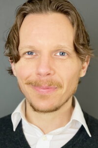 Nathan Mills