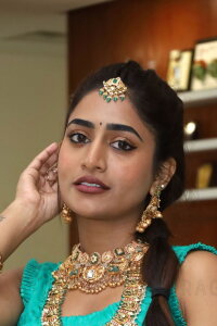 Nayani Pavani