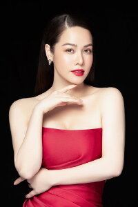Nhật Kim Anh