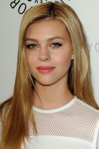 Nicola Peltz