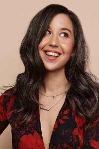 Nina Oyama