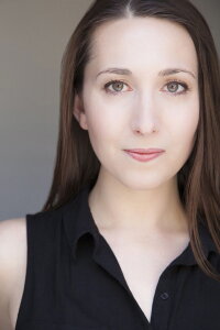 Nina Thomas