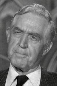 Nolan Leary