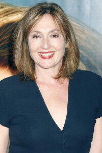 Nora Dunn