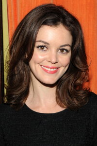 Nora Zehetner