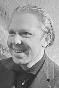 Oleg Popov
