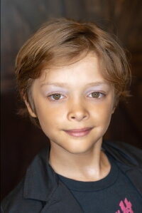 Oliver J Green