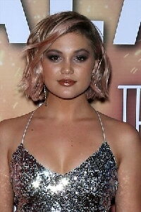 Olivia Holt