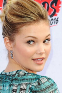 Olivia Holt