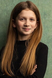 Olivia Lynes
