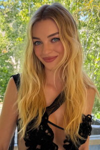 Olivia Rose Keegan