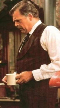 Pat Hingle