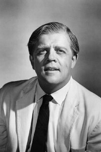 Pat Hingle