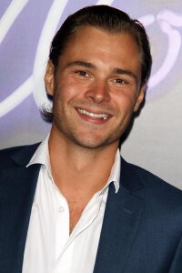 Patrick John Flueger