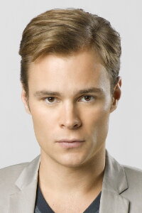Patrick John Flueger