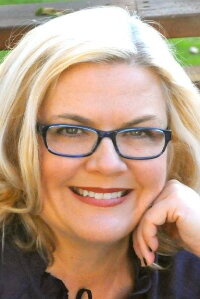 Paula Pell