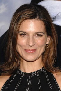 Perrey Reeves
