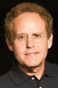 Peter MacNicol
