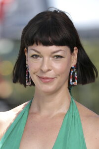 Pollyanna McIntosh