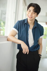 Ponlawit Ketprapakorn