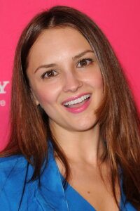 Rachael Leigh Cook