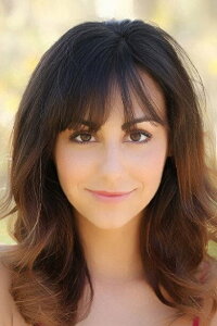 Rafaella Biscayn-Debest