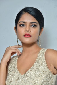Riddhi Kumar