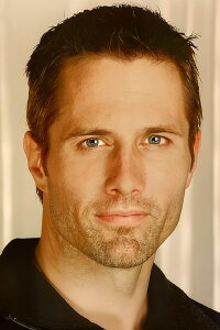 Rob Estes