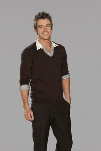 Robert Buckley