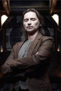 Robert Carlyle