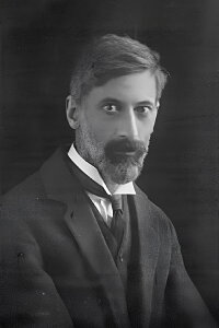 Robert W. Paul
