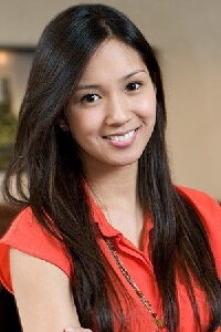 Roxanne Barcelo