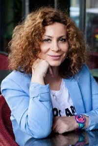 Rozina Kostani