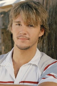 Ryan Kwanten