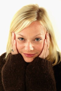 Samantha Mathis