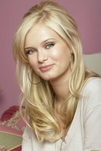 Sara Paxton